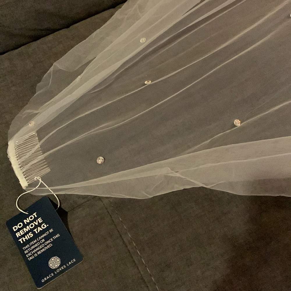 GRACE LOVES LACE STARDUST VEIL